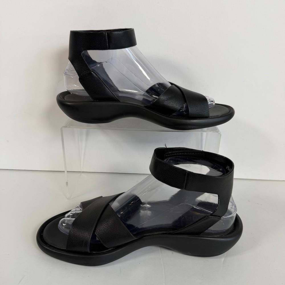 Naturalizer Gen N Black Sandals Womens 7.5 Comfort Ankle Strap Lightweight - Picture 3 of 8